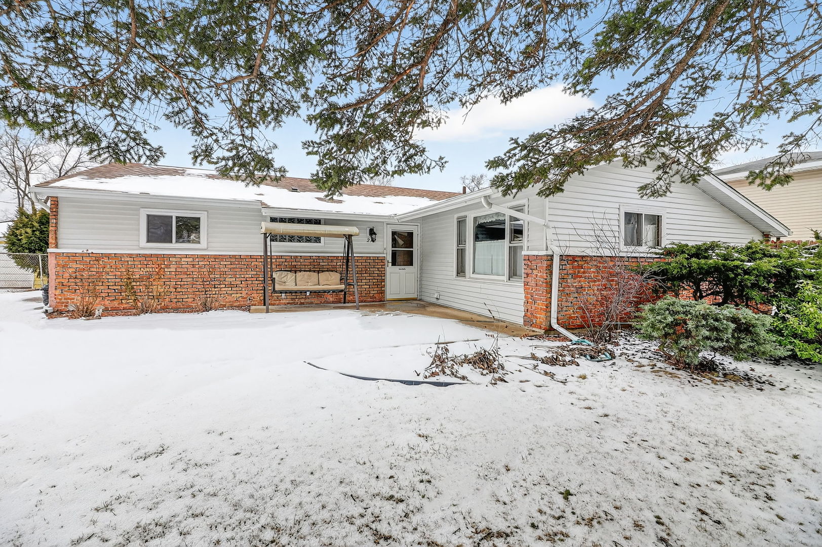 212 Glengary Drive, Bolingbrook, IL 60440