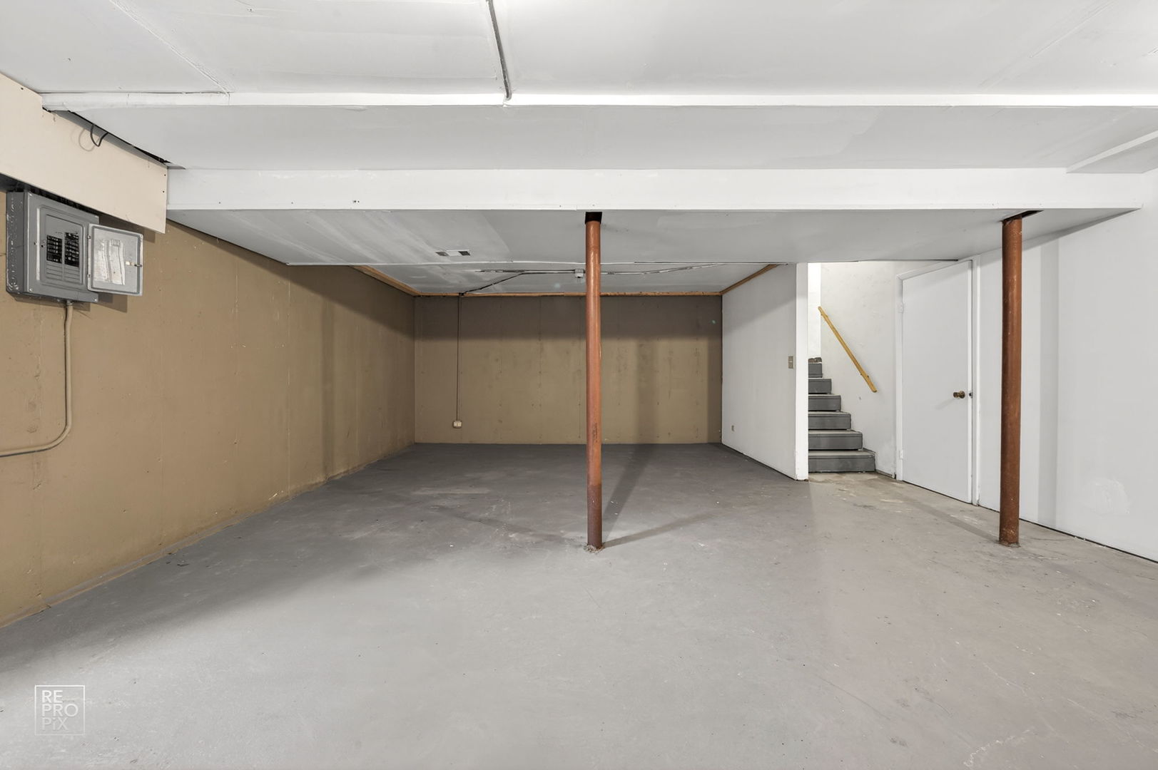 882 White Oak Lane, University Park, IL 60484