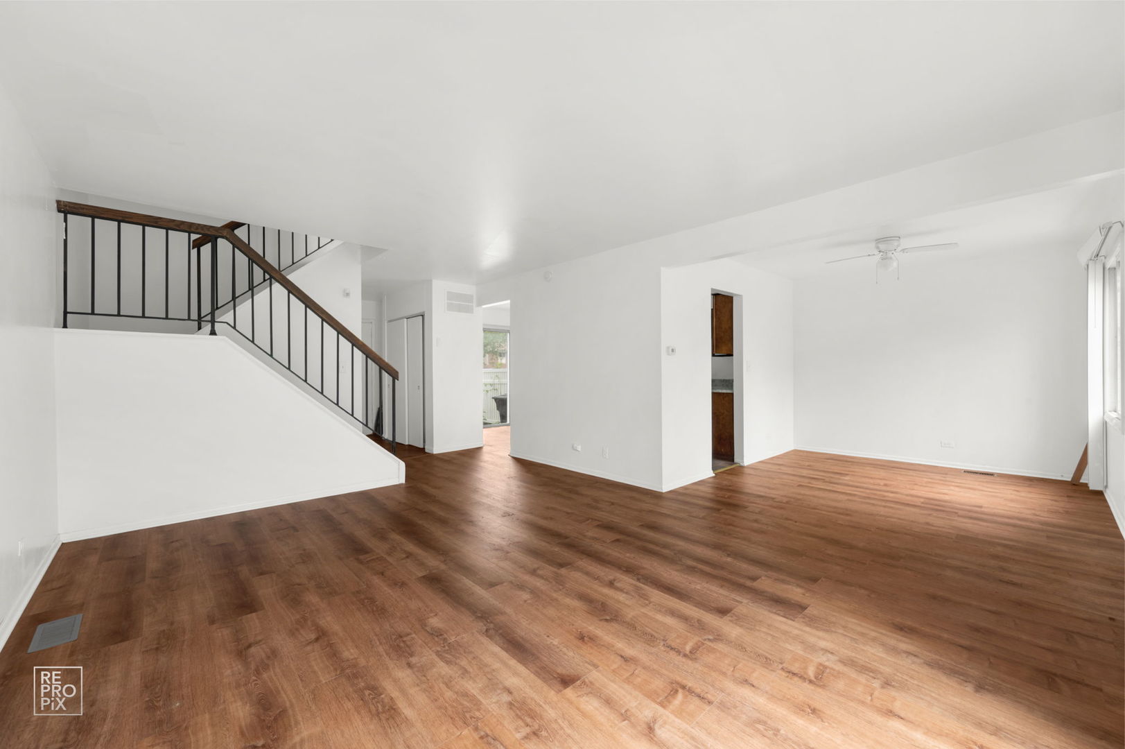 882 White Oak Lane, University Park, IL 60484