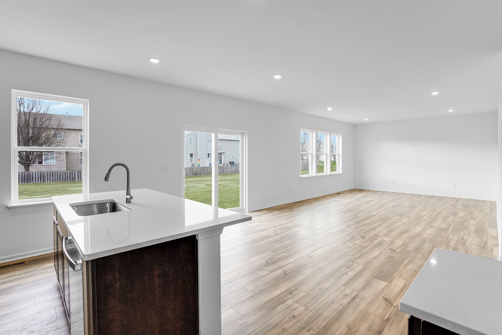 311 Twinleaf Trail, Yorkville, IL 60560