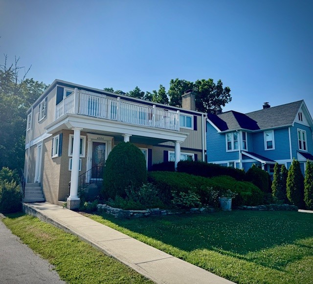 4386 Woodland Avenue, Western Springs, IL 60558