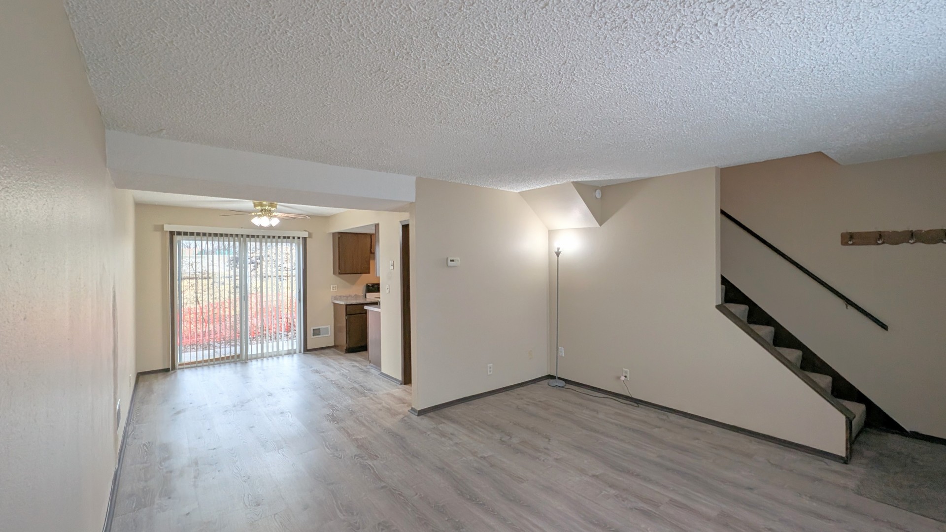 1413 Kinsey Avenue #1417, Rockdale, IL 60436