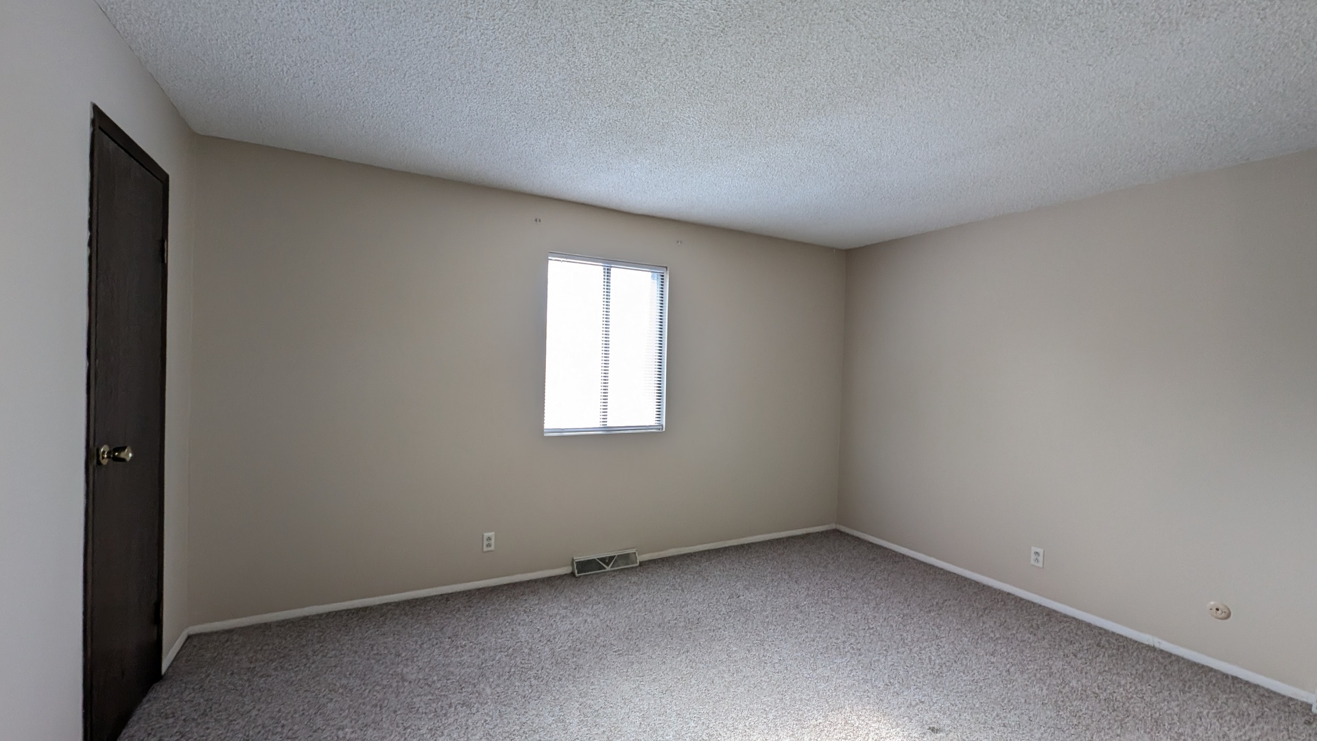 1413 Kinsey Avenue #1417, Rockdale, IL 60436