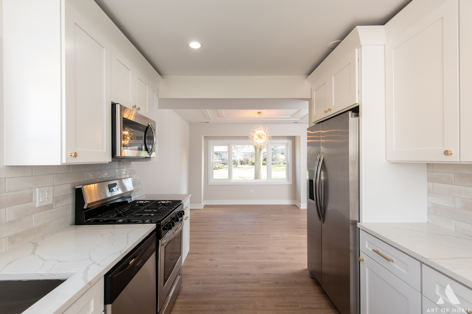 11334 S Nashville Avenue, Worth, IL 60482