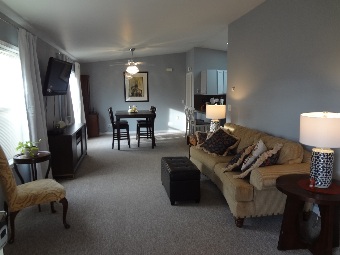 3517 Blue Heron Circle, Grayslake, IL 60030