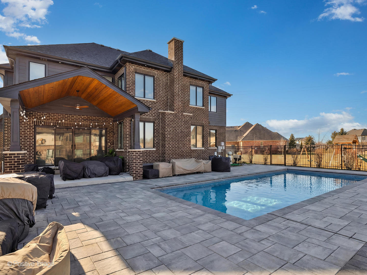 7844 Northwoods Court, Frankfort, IL 60423