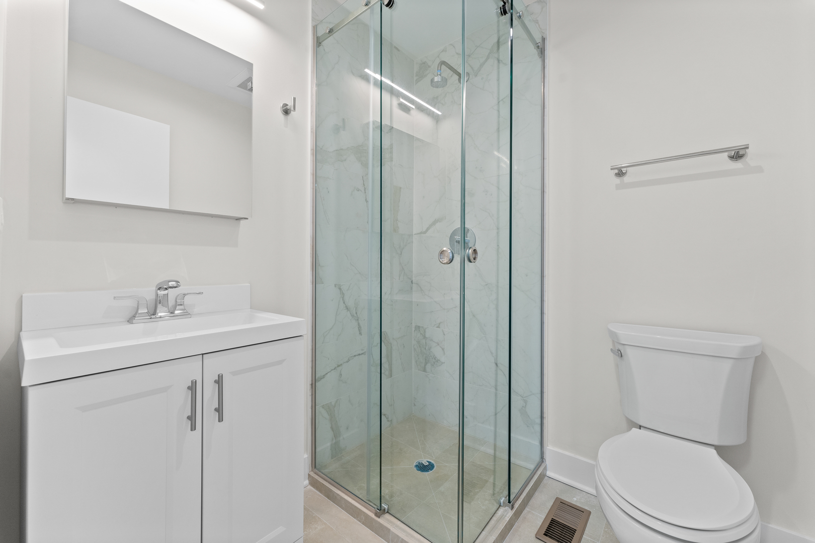 222 S Western Avenue #B, Chicago, IL 60612