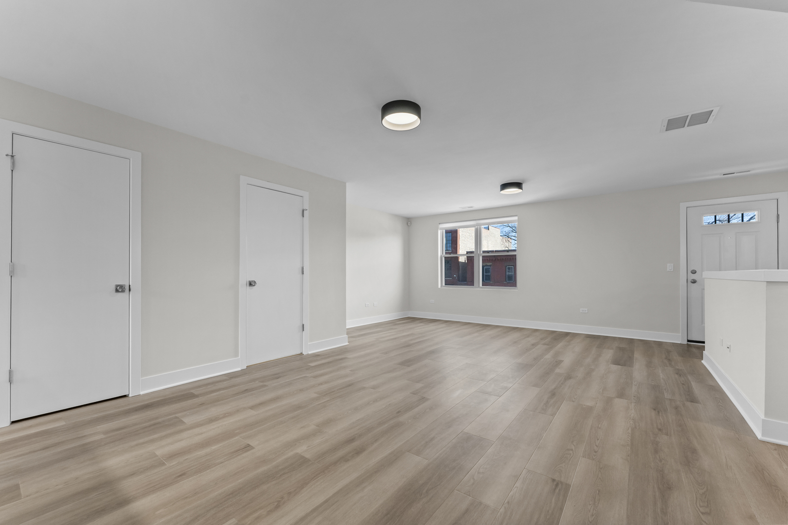 222 S Western Avenue #B, Chicago, IL 60612