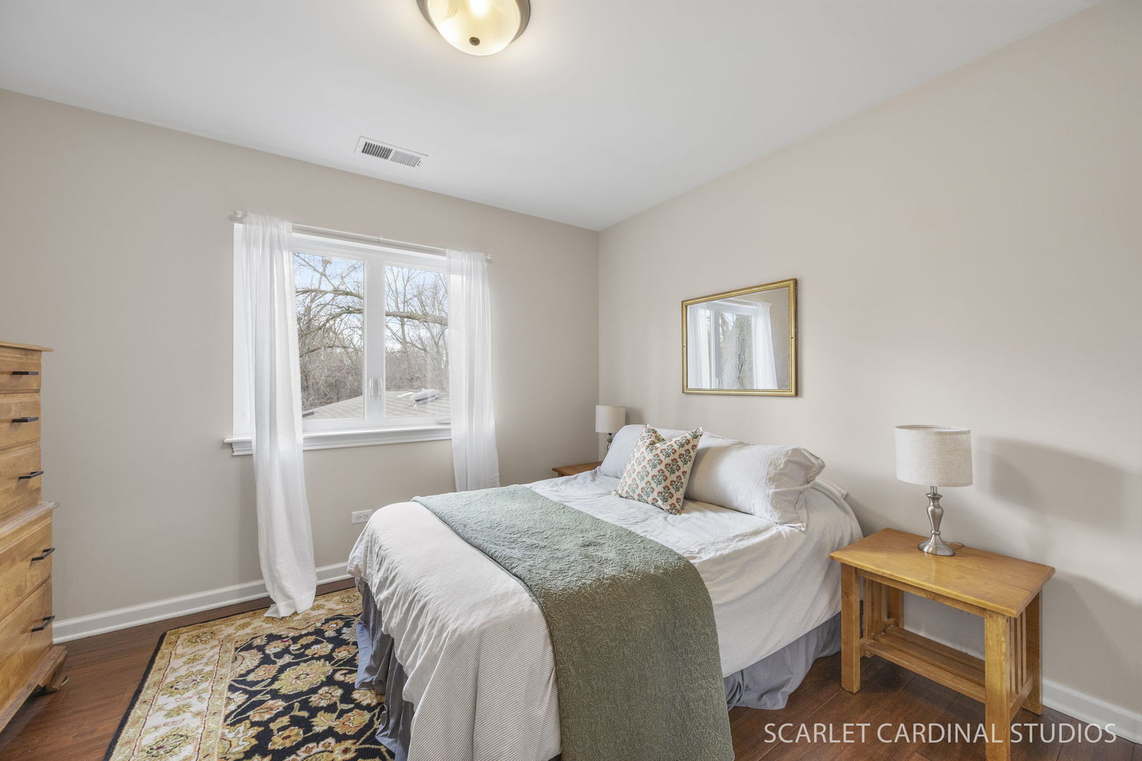 774 N Kenilworth Avenue, Glen Ellyn, IL 60137