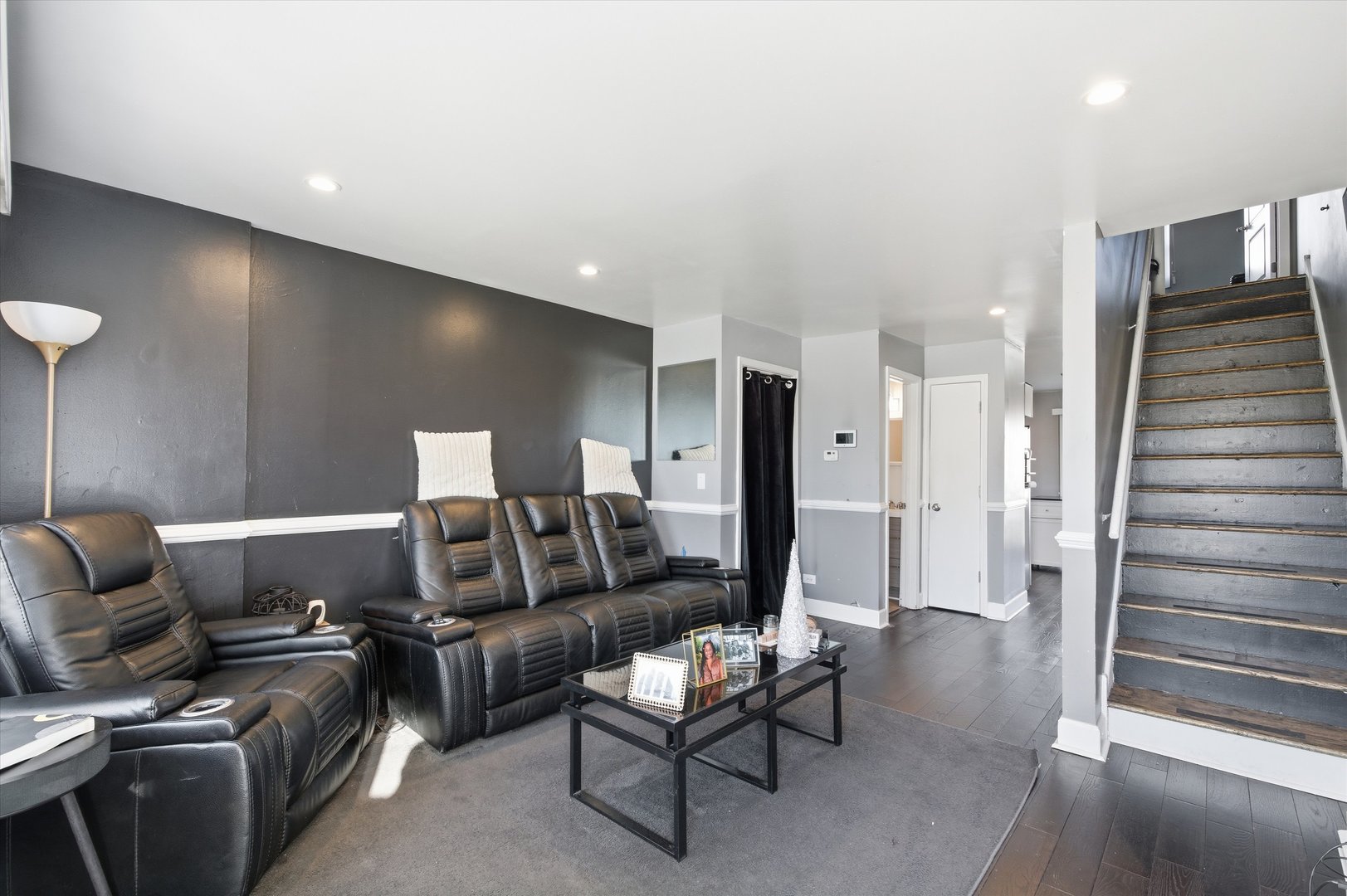 9904 S State Street #B, Chicago, IL 60628