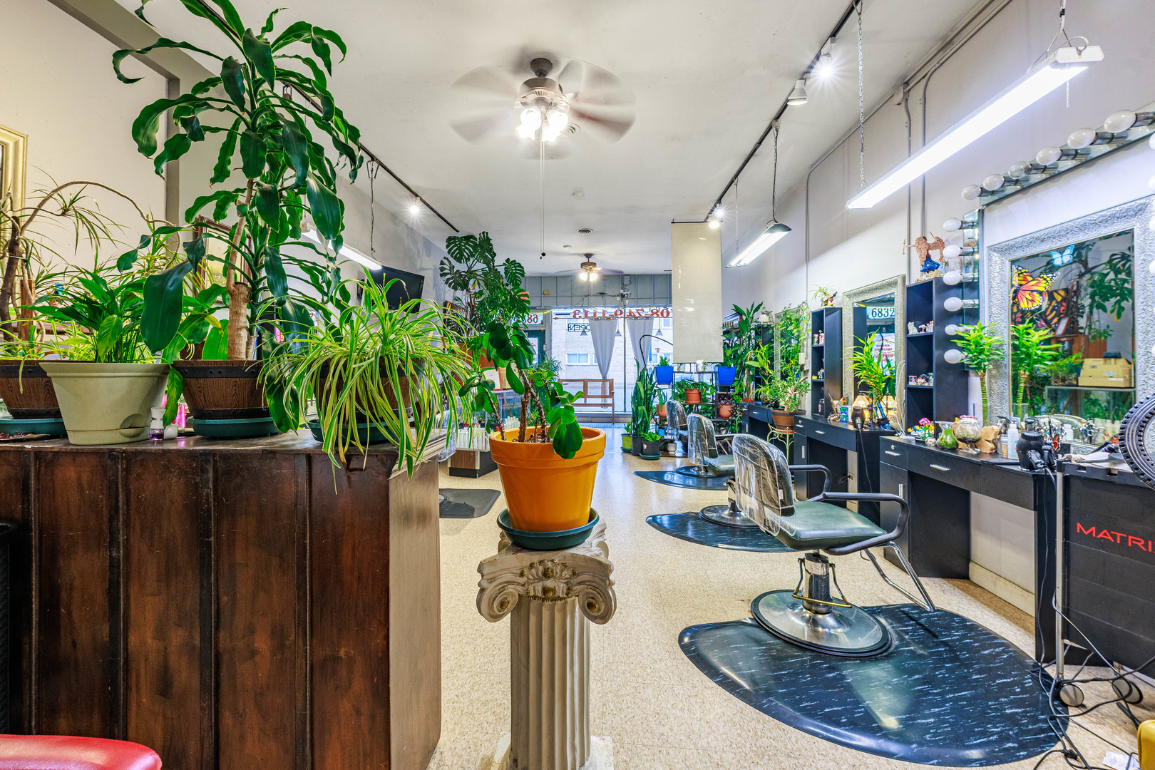 6830-6832 Cermak Road, Berwyn, IL 60402