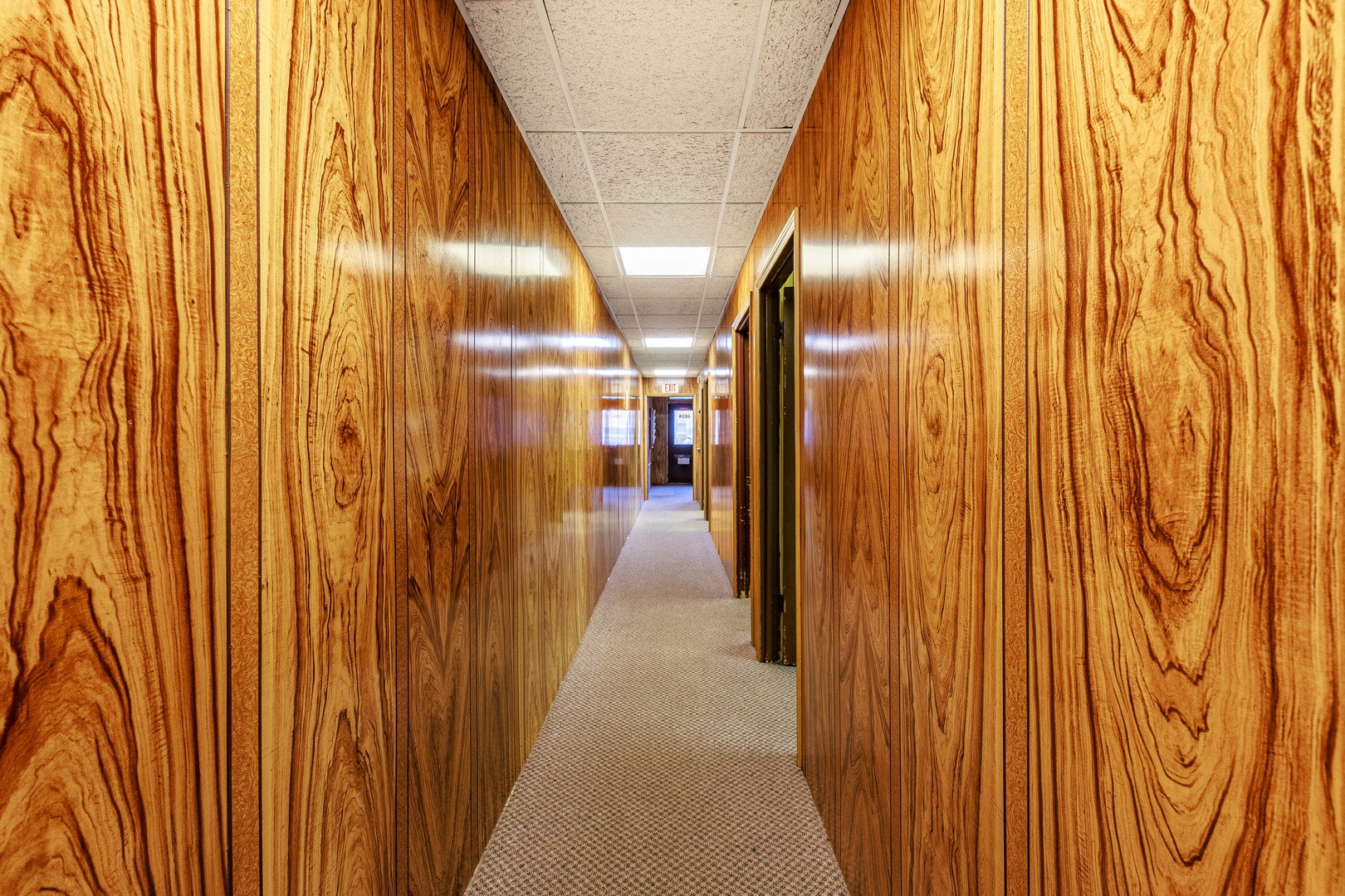 6830-6832 Cermak Road, Berwyn, IL 60402