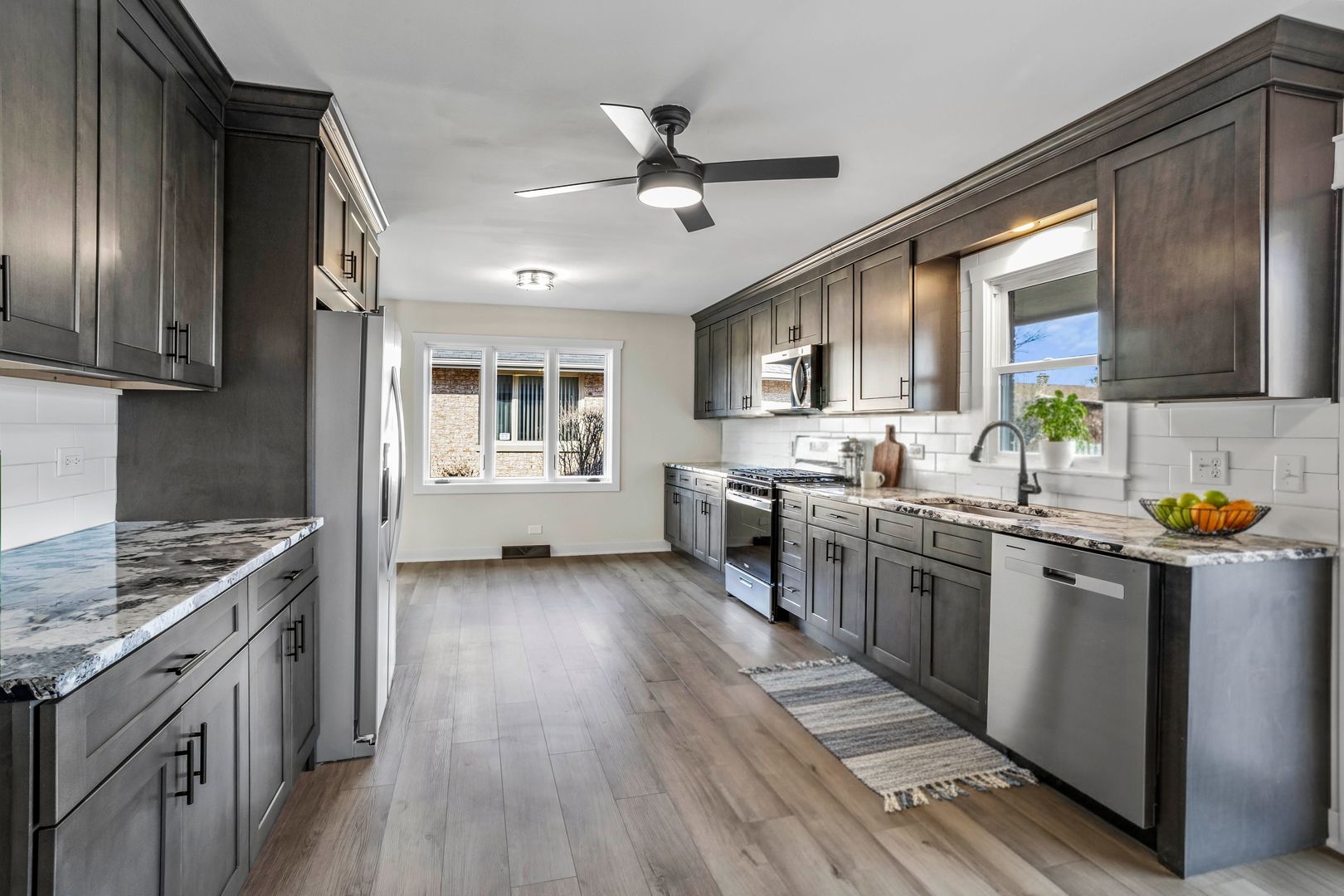 16027 91st Avenue, Orland Hills, IL 60487