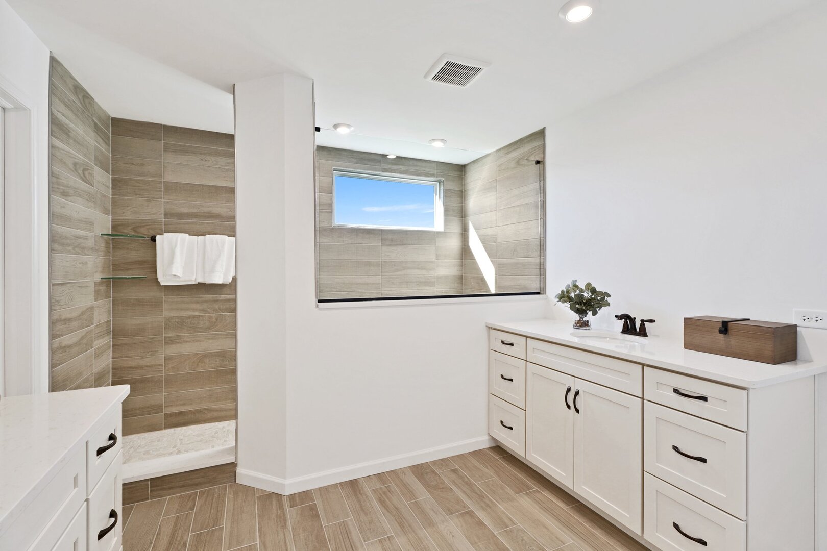 6240 Lafond Circle, Lisle, IL 60532