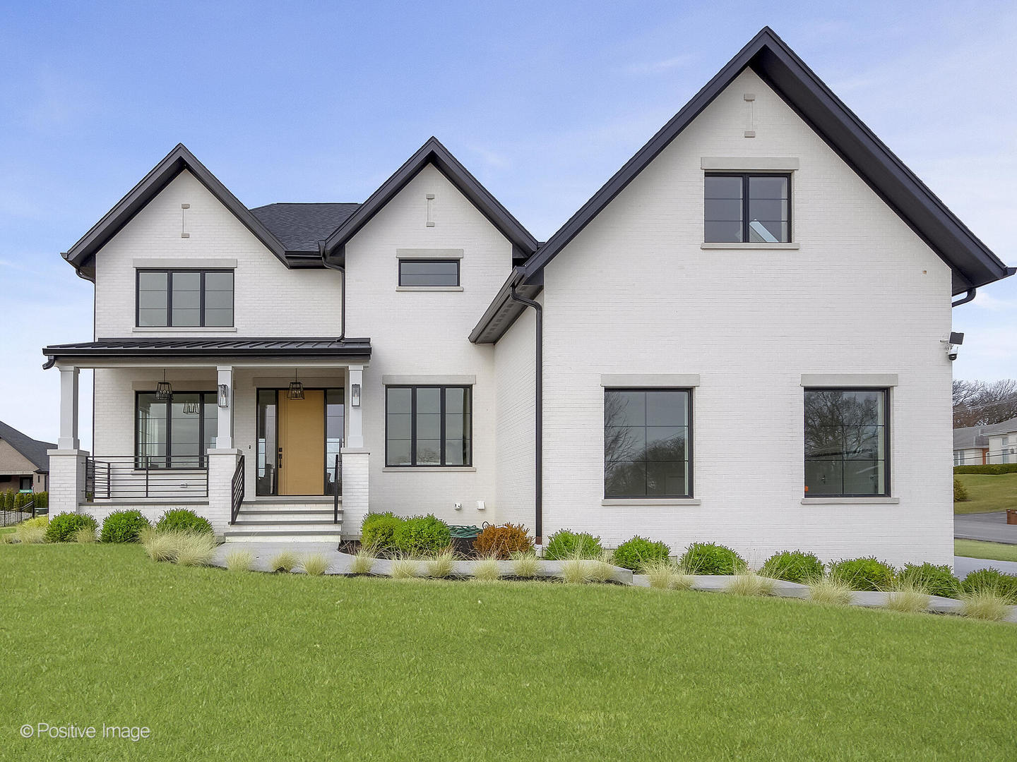 8302 Pleasant View Avenue, Willow Springs, IL 60480