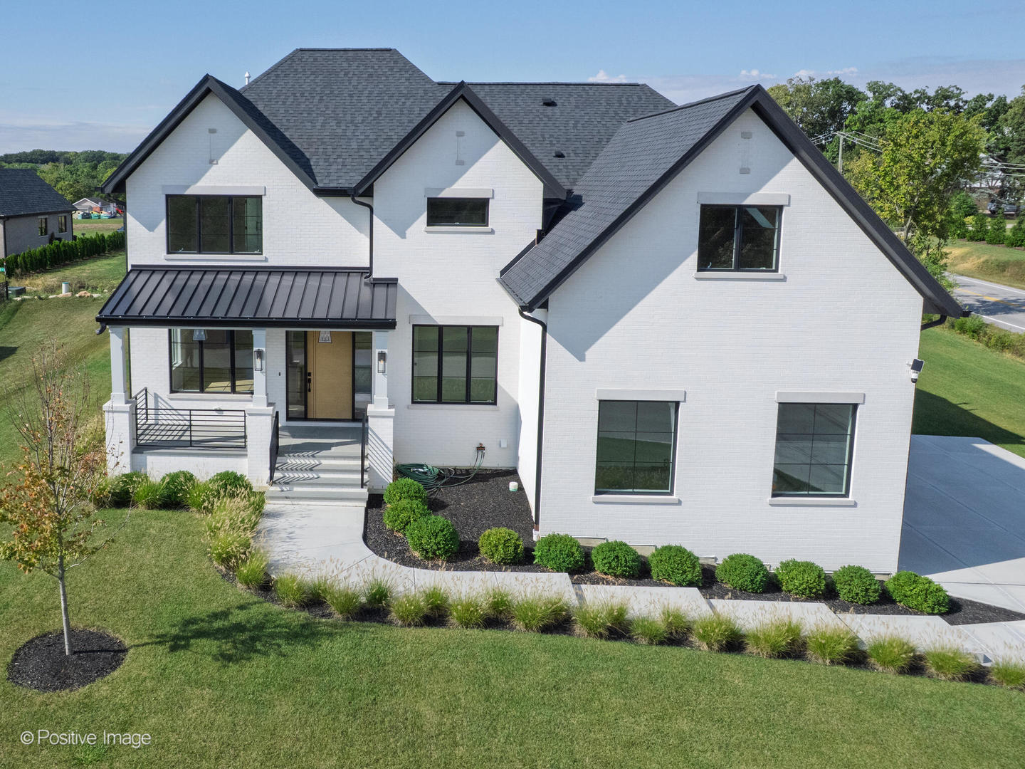 8302 Pleasant View Avenue, Willow Springs, IL 60480