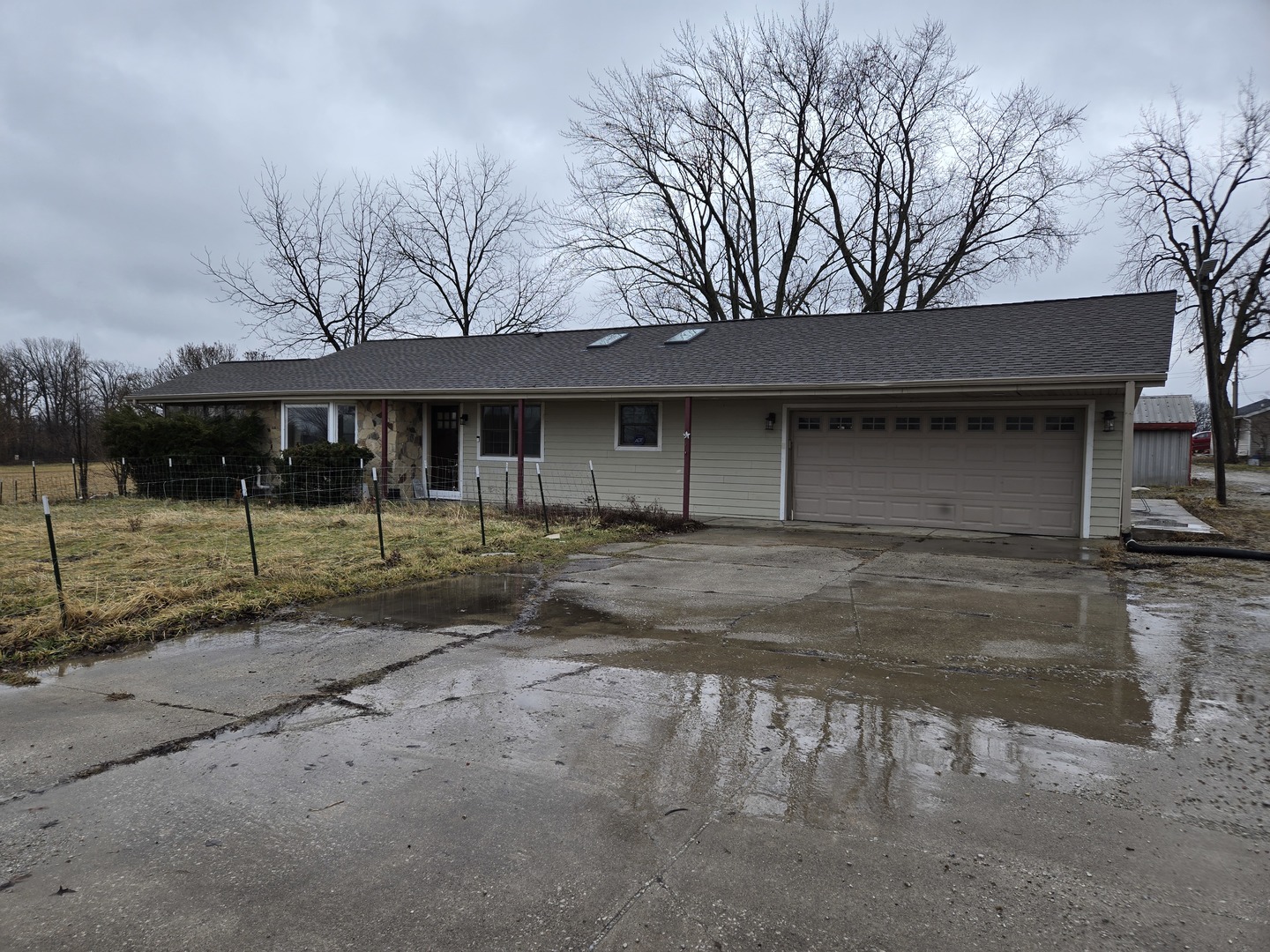 3303 E Exchange Street, Crete, IL 60417