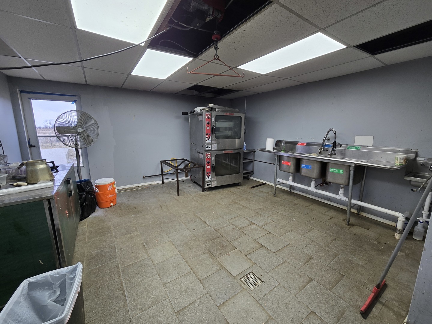 3303 E Exchange Street, Crete, IL 60417