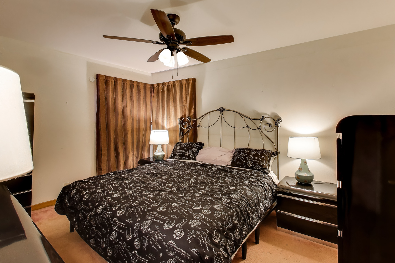 9012 S 50th Avenue, Oak Lawn, IL 60453