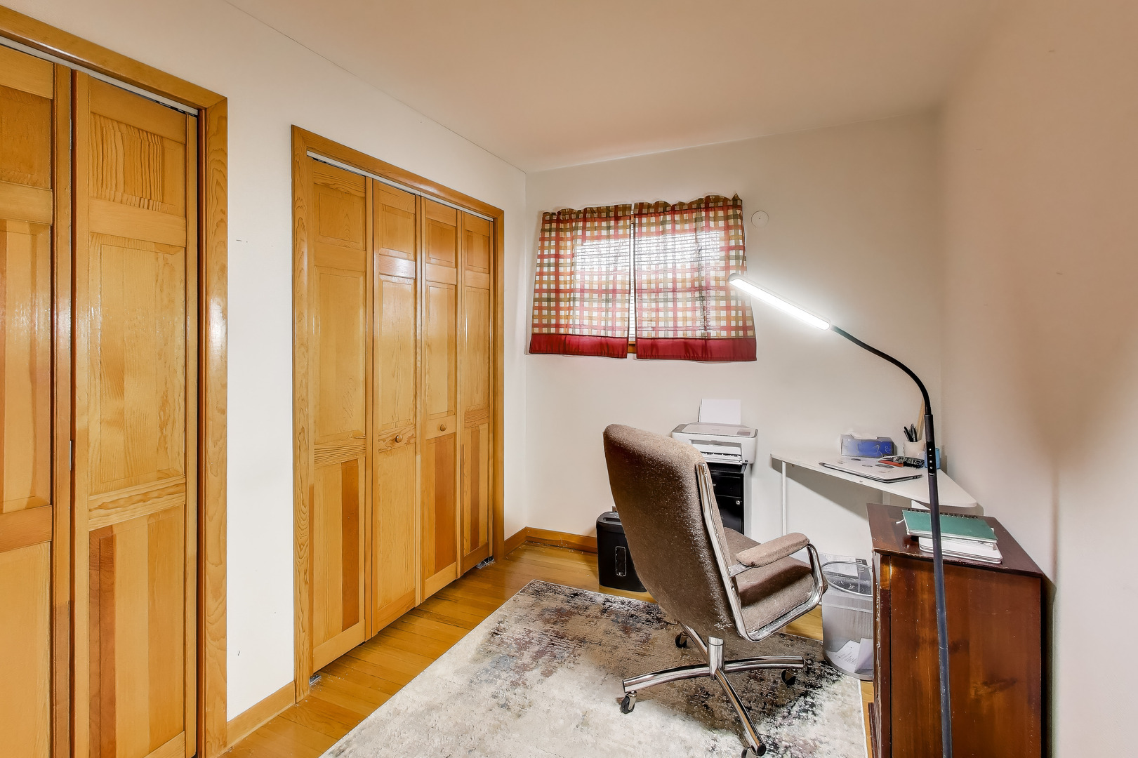 9012 S 50th Avenue, Oak Lawn, IL 60453