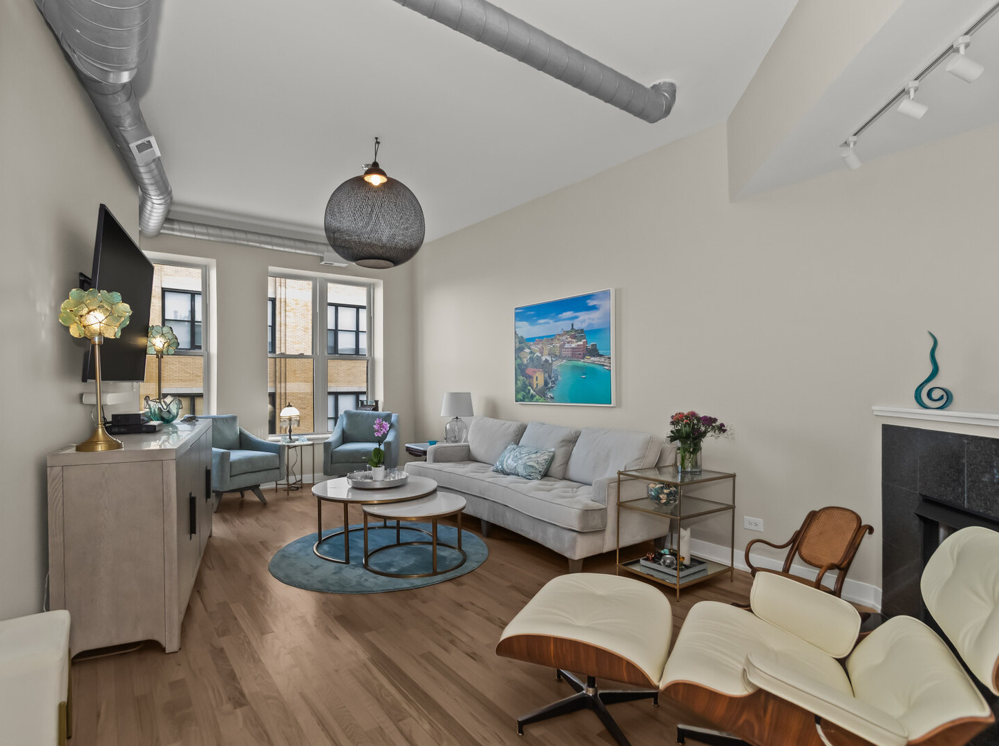 1645 W School Street #409, Chicago, IL 60657