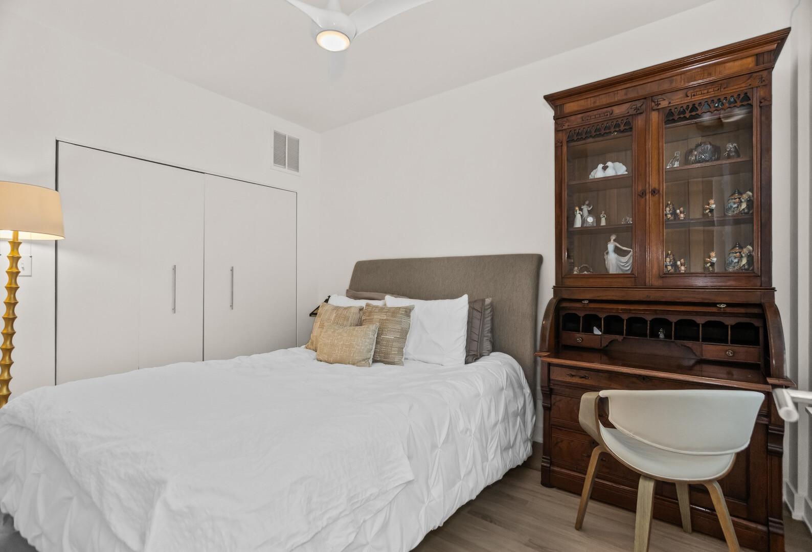 1645 W School Street #409, Chicago, IL 60657