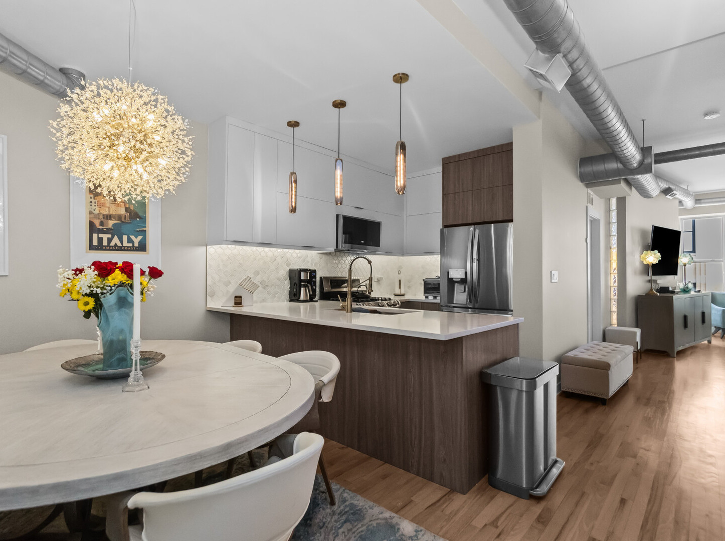 1645 W School Street #409, Chicago, IL 60657