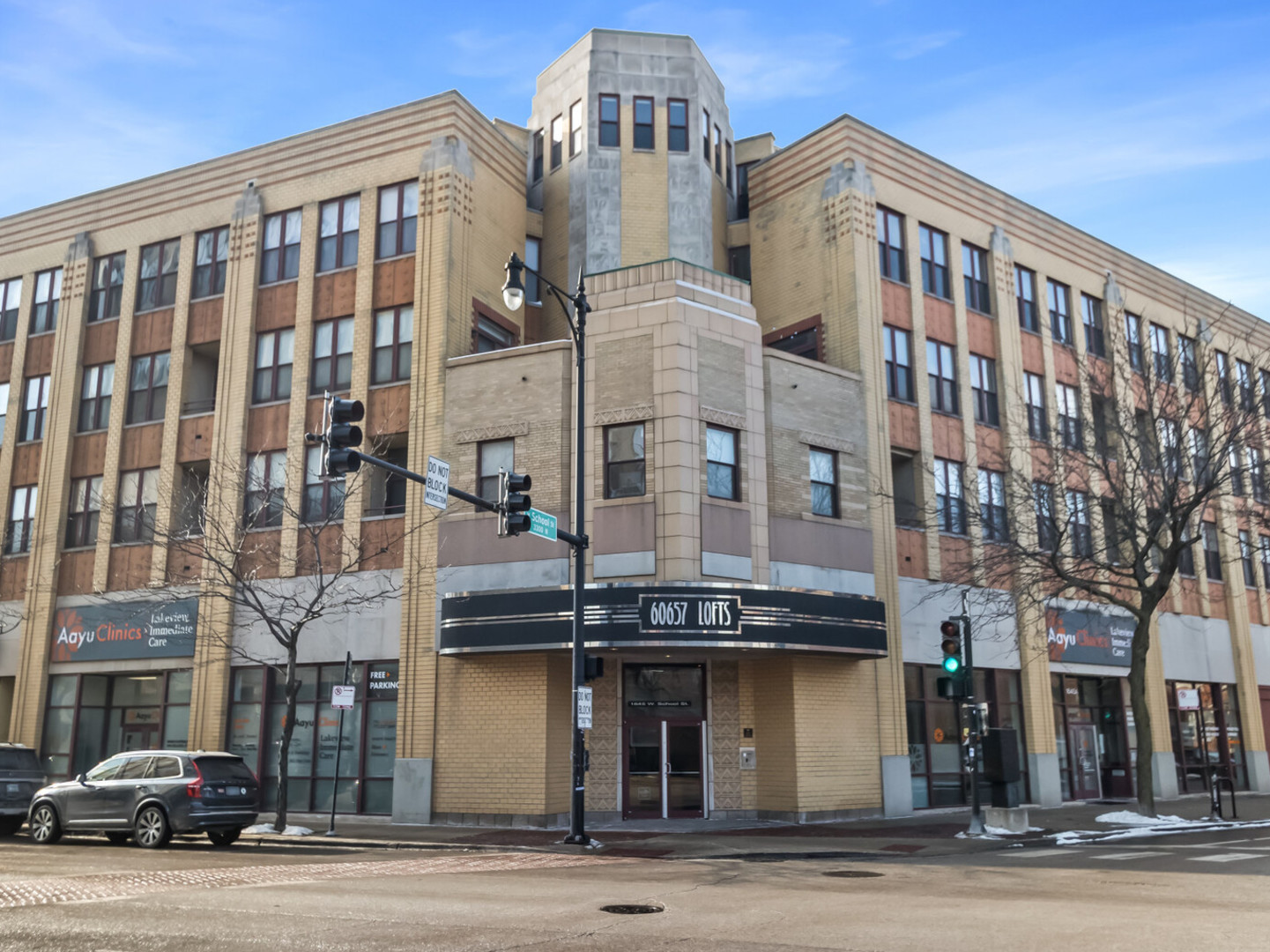 1645 W School Street #409, Chicago, IL 60657