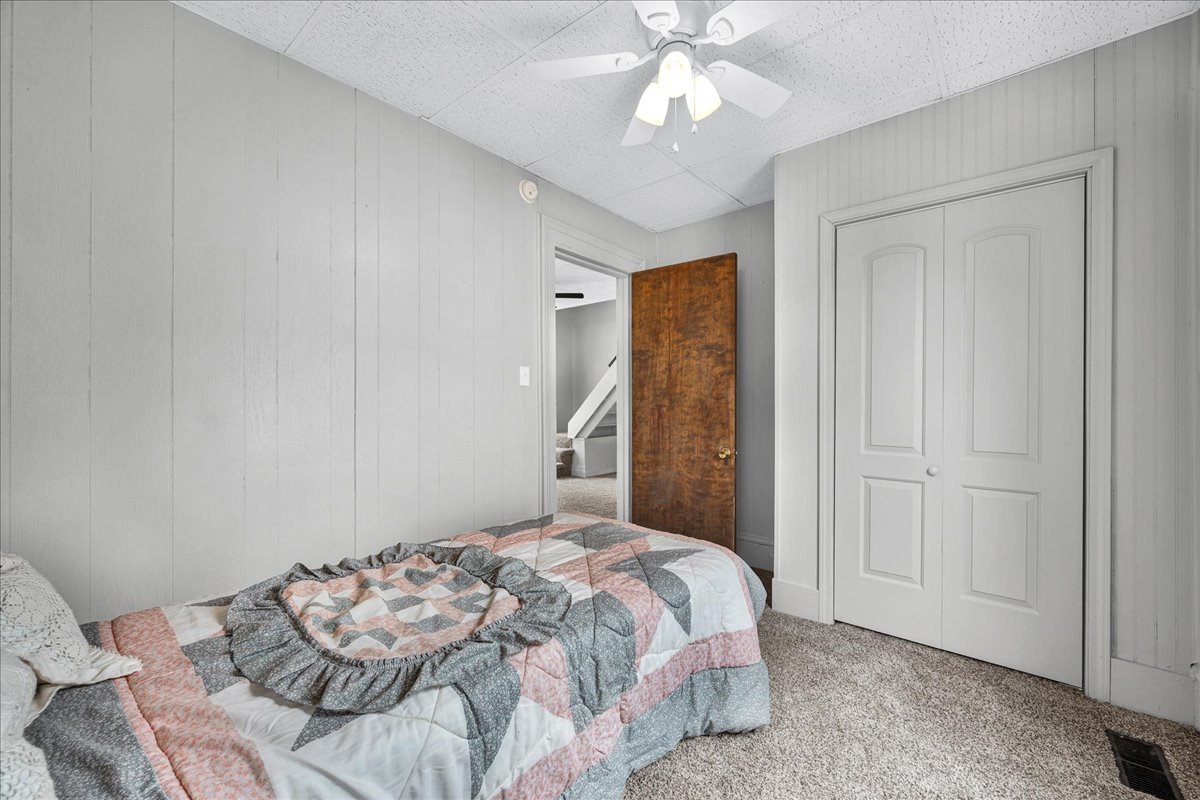 814 W Mill Street, Bloomington, IL 61701