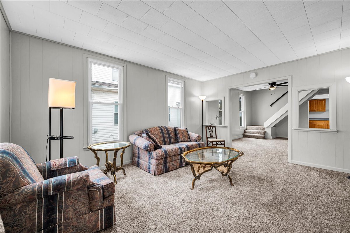 814 W Mill Street, Bloomington, IL 61701