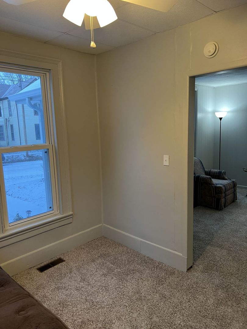 814 W Mill Street, Bloomington, IL 61701