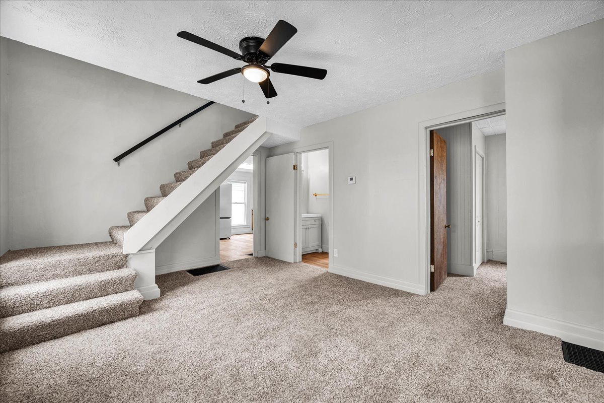 814 W Mill Street, Bloomington, IL 61701