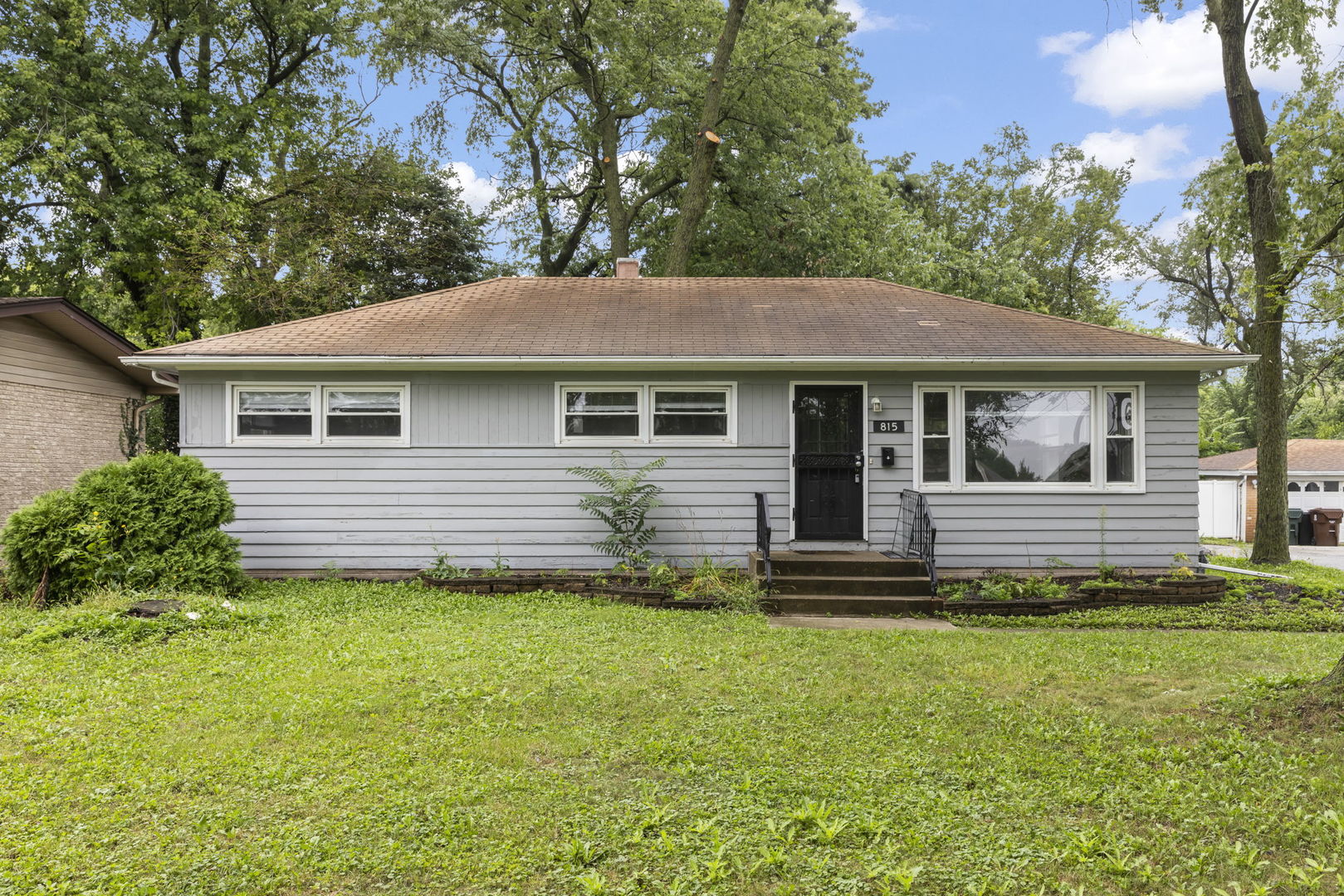 815 W 187th Street, Glenwood, IL 60425