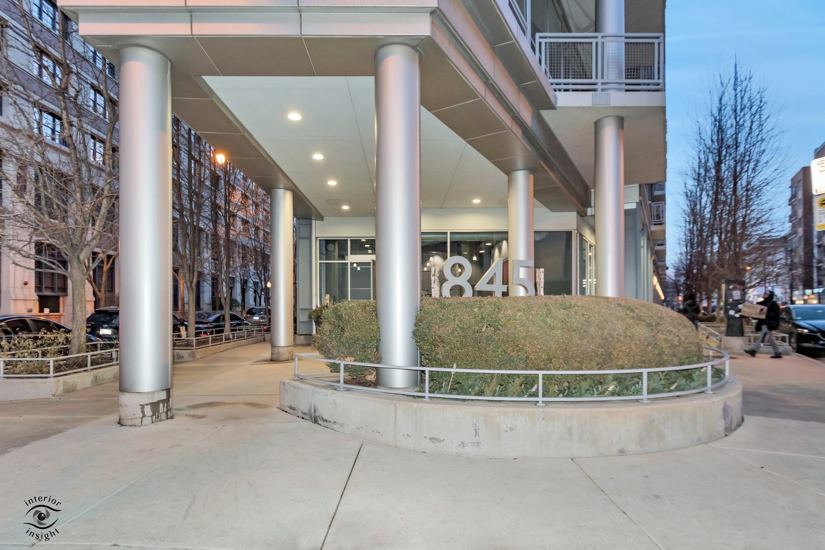 845 N Kingsbury Street #211, Chicago, IL 60610