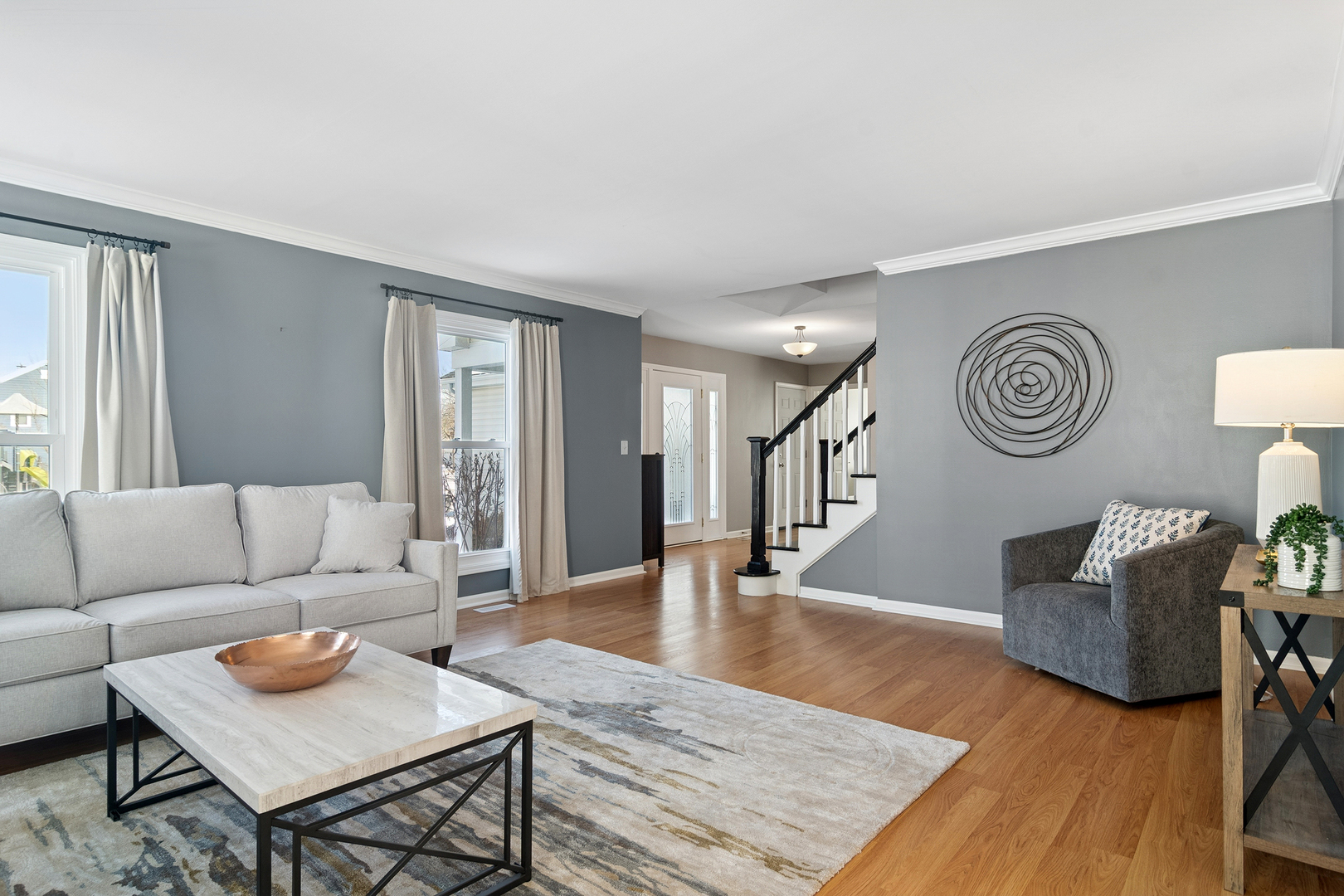 4210 N Walnut Avenue, Arlington Heights, IL 60004