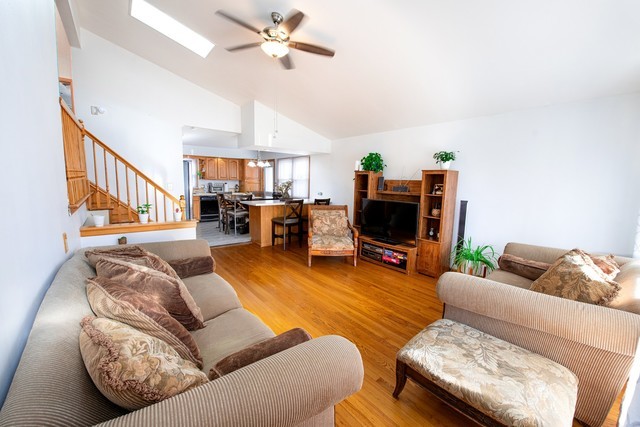 12507 S Tripp Avenue, Alsip, IL 60803