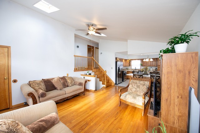 12507 S Tripp Avenue, Alsip, IL 60803