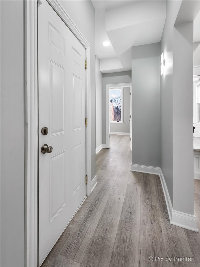 5038 W Fulton Street, Chicago, IL 60644