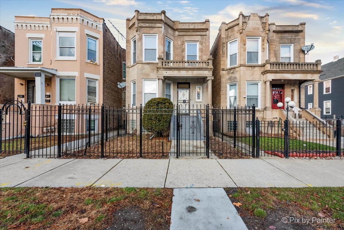 5038 W Fulton Street, Chicago, IL 60644