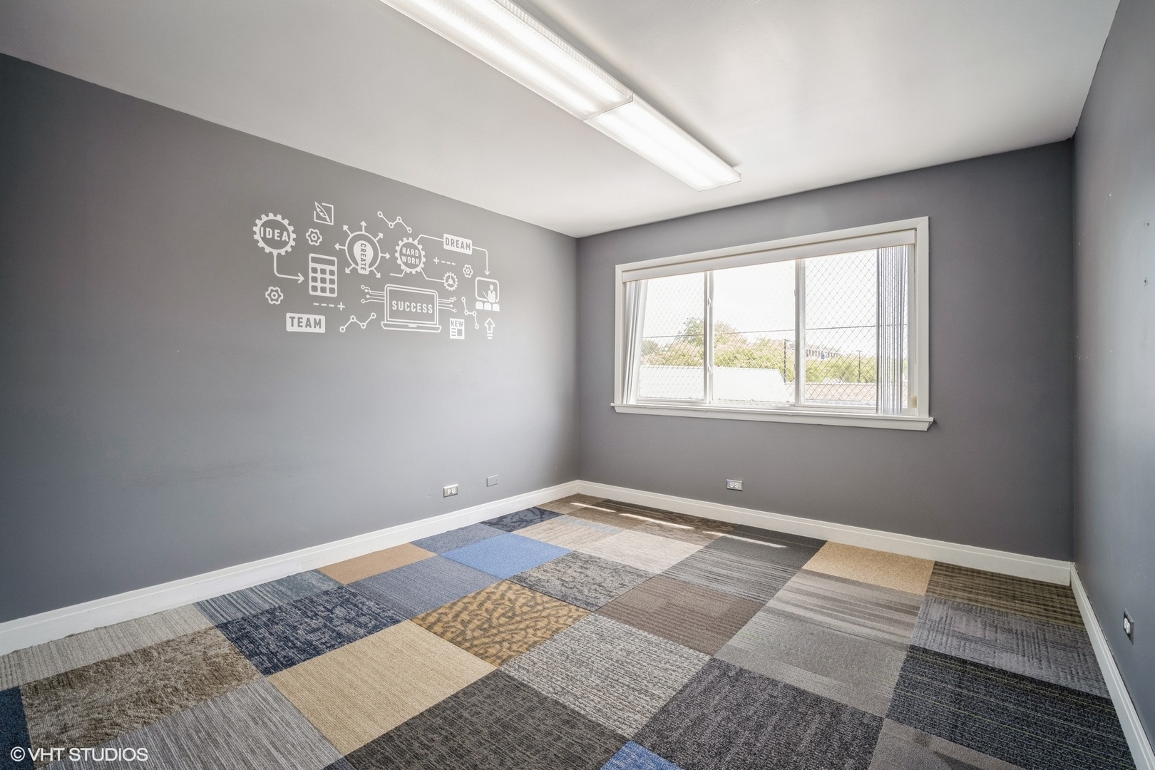 8755 Trumbull Avenue, Skokie, IL 60076