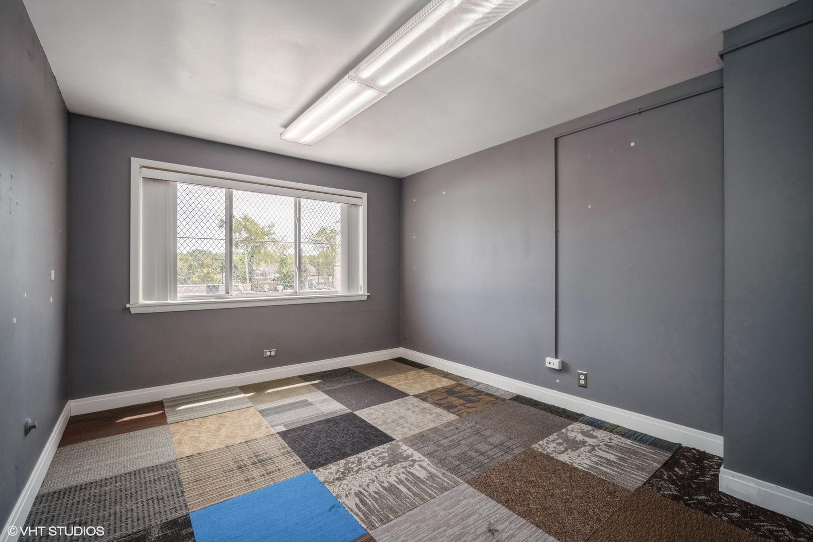 8755 Trumbull Avenue, Skokie, IL 60076