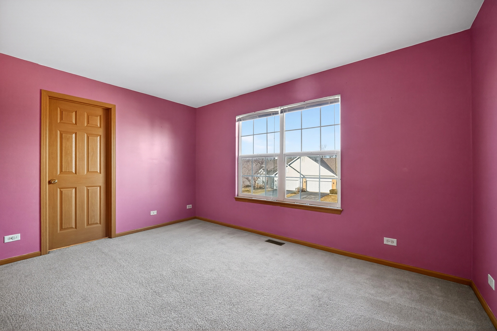 1492 Waterside Drive #1, DeKalb, IL 60115