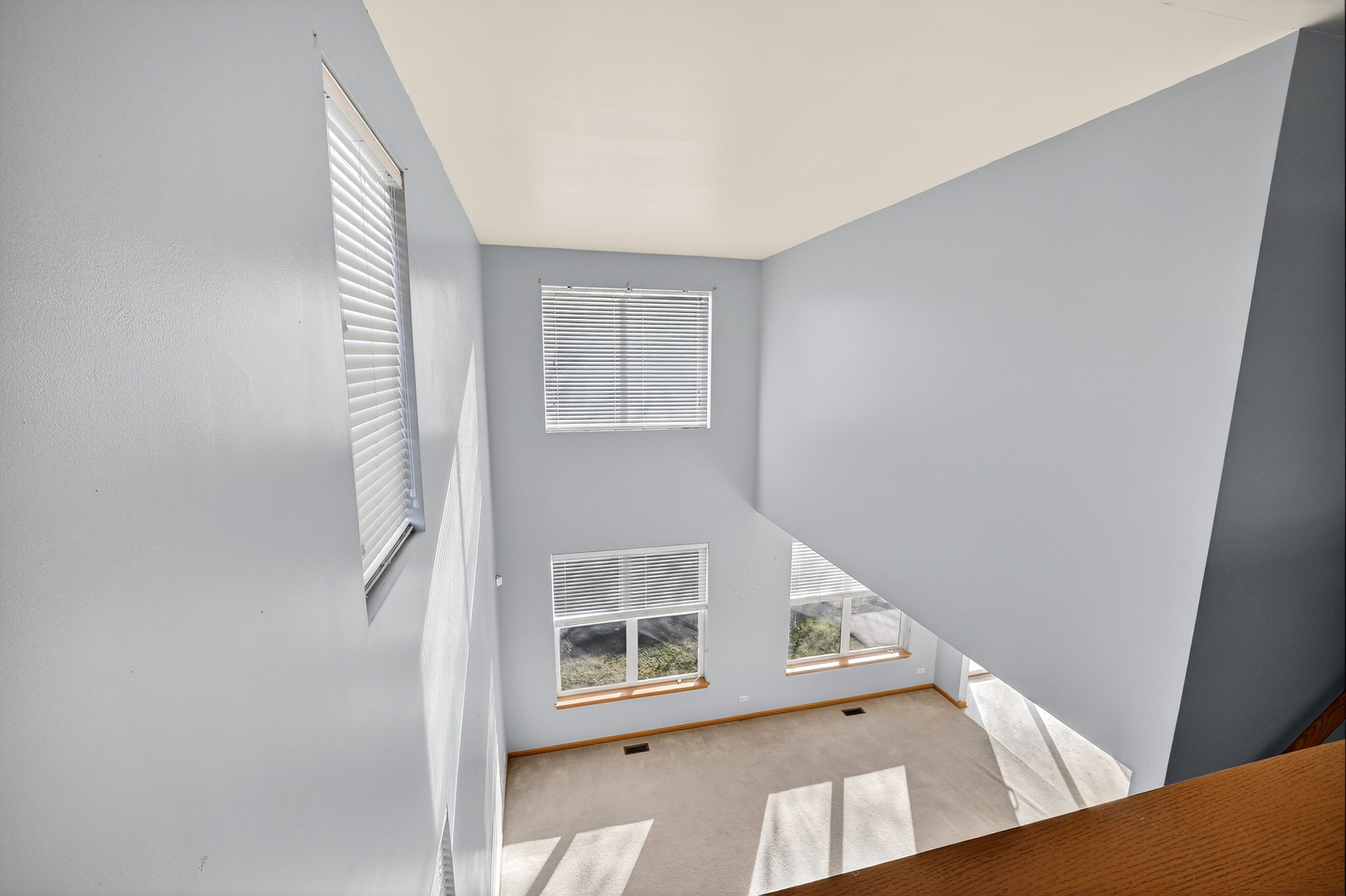 1492 Waterside Drive #1, DeKalb, IL 60115