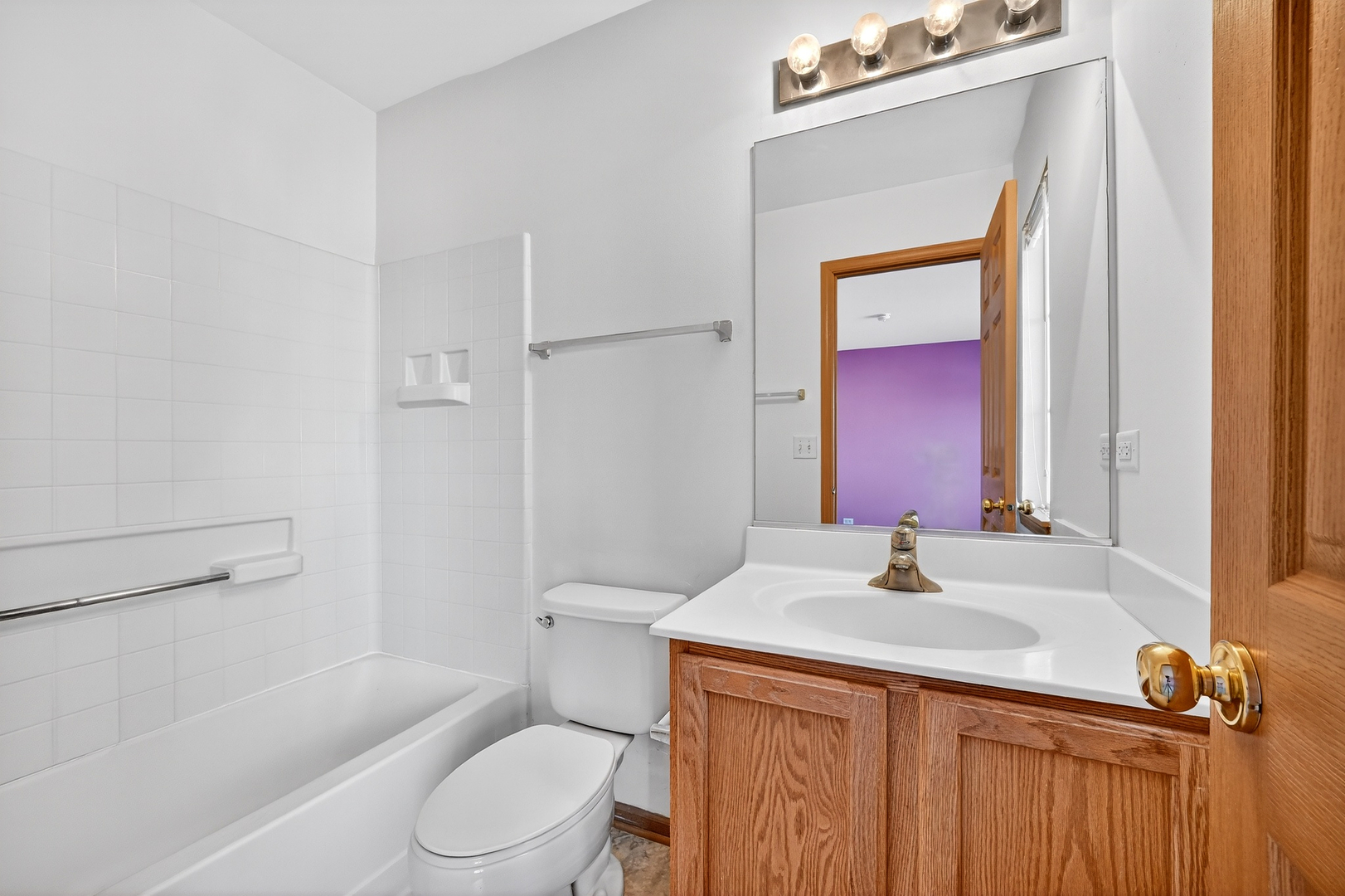 1492 Waterside Drive #1, DeKalb, IL 60115