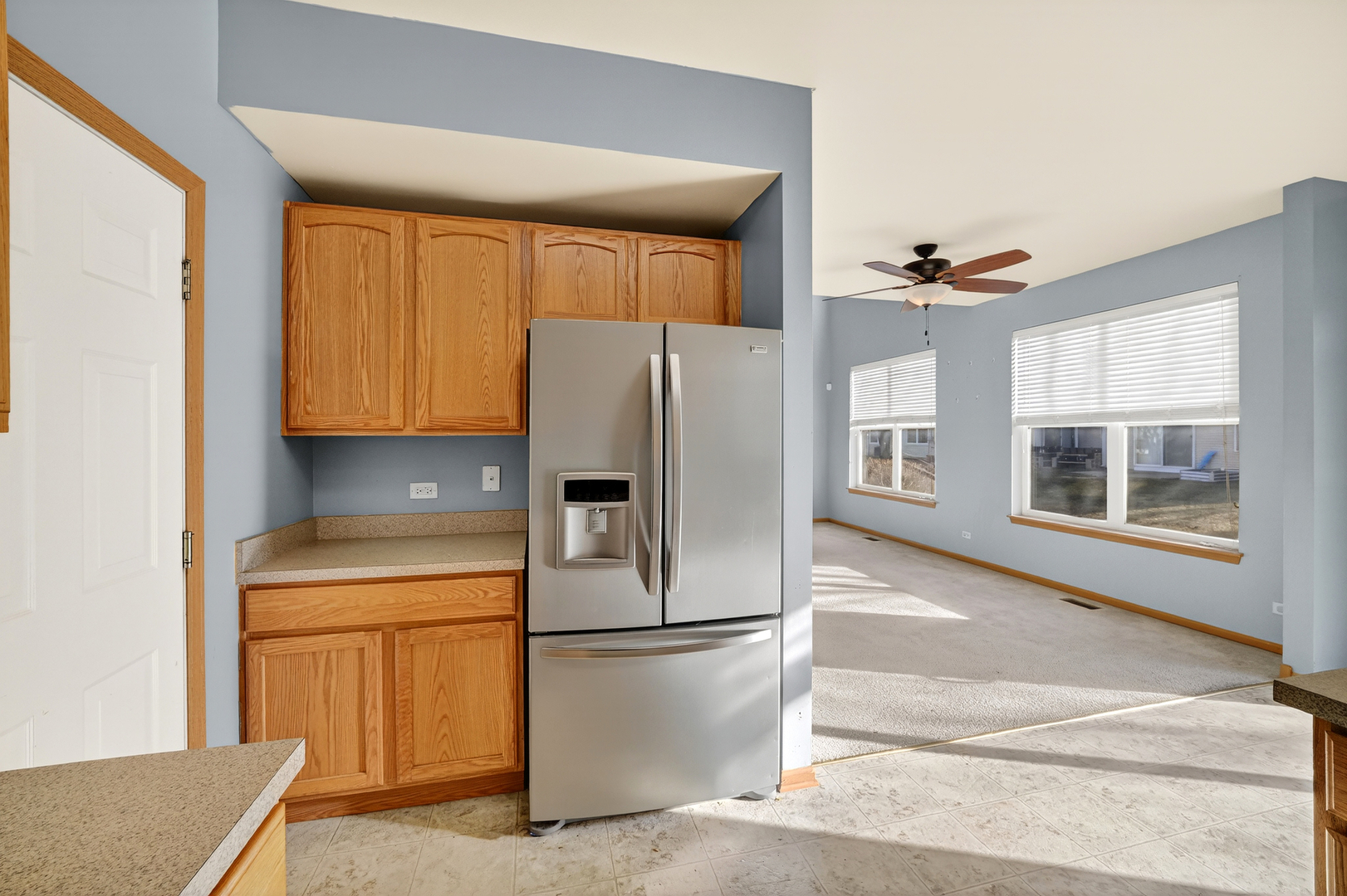 1492 Waterside Drive #1, DeKalb, IL 60115