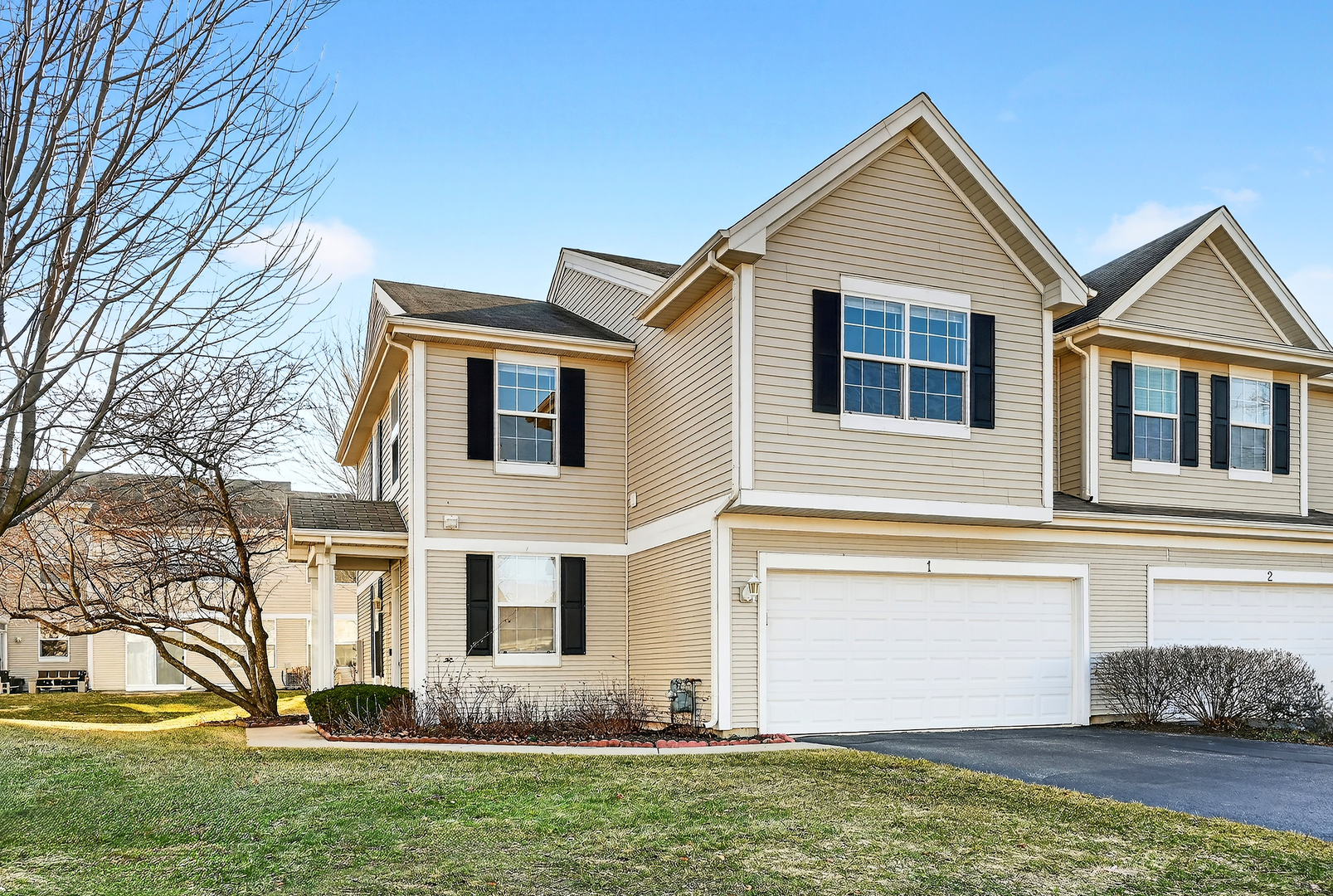 1492 Waterside Drive #1, DeKalb, IL 60115