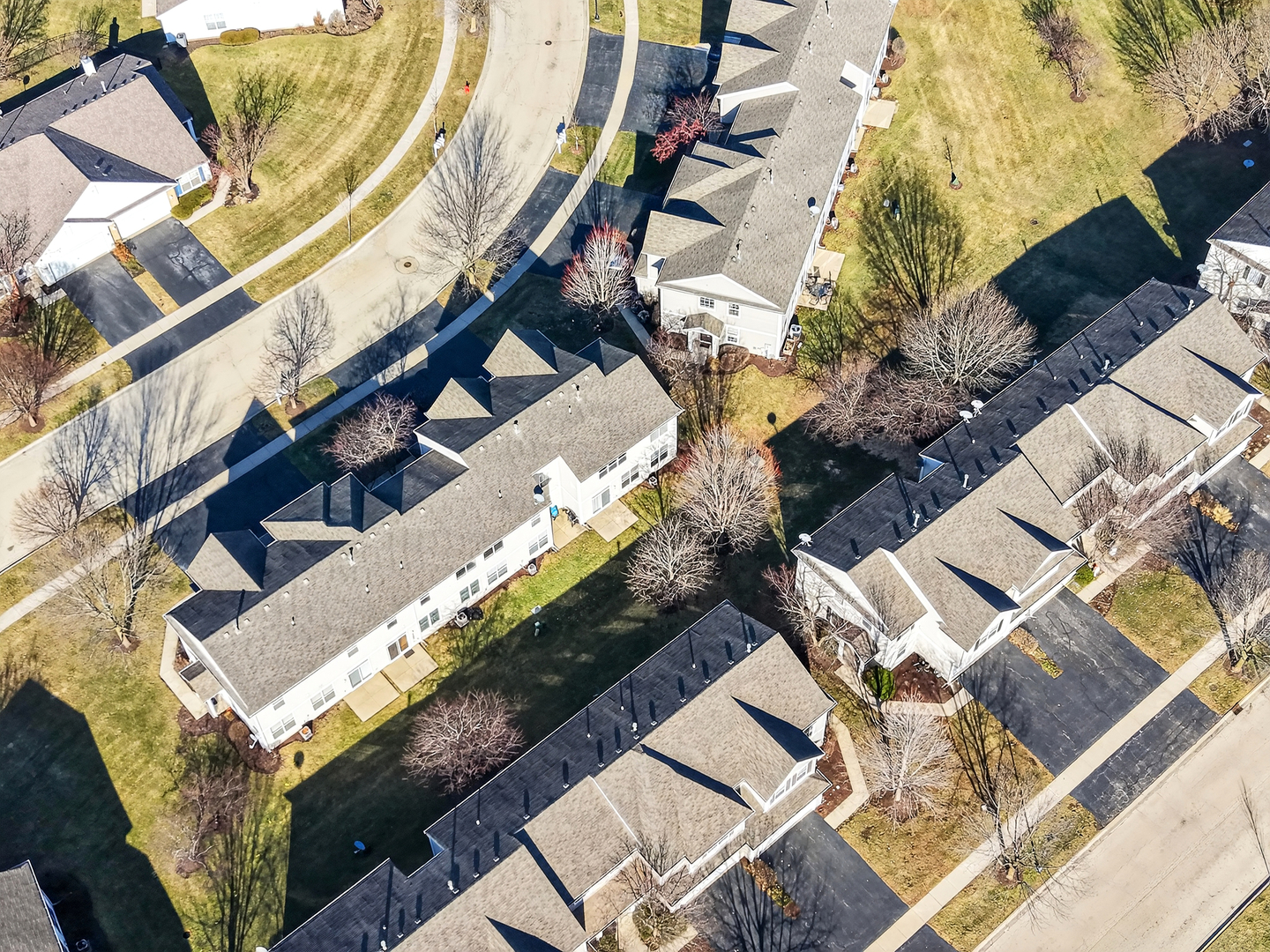 1492 Waterside Drive #1, DeKalb, IL 60115