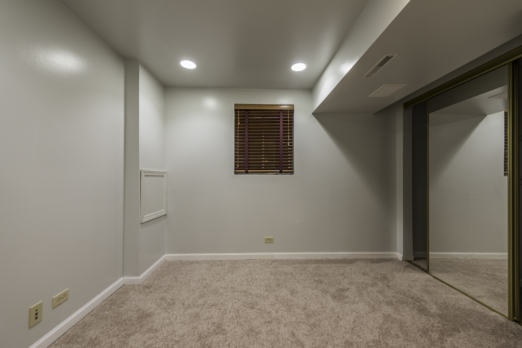 1711 Napa Drive, Gurnee, IL 60031