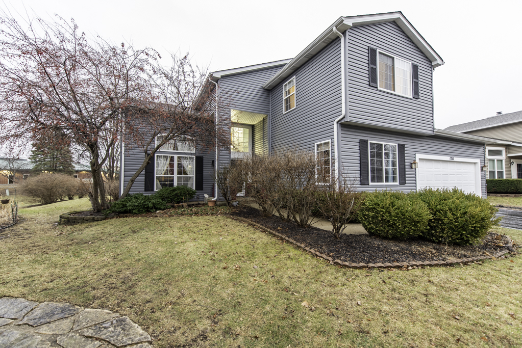 1711 Napa Drive, Gurnee, IL 60031