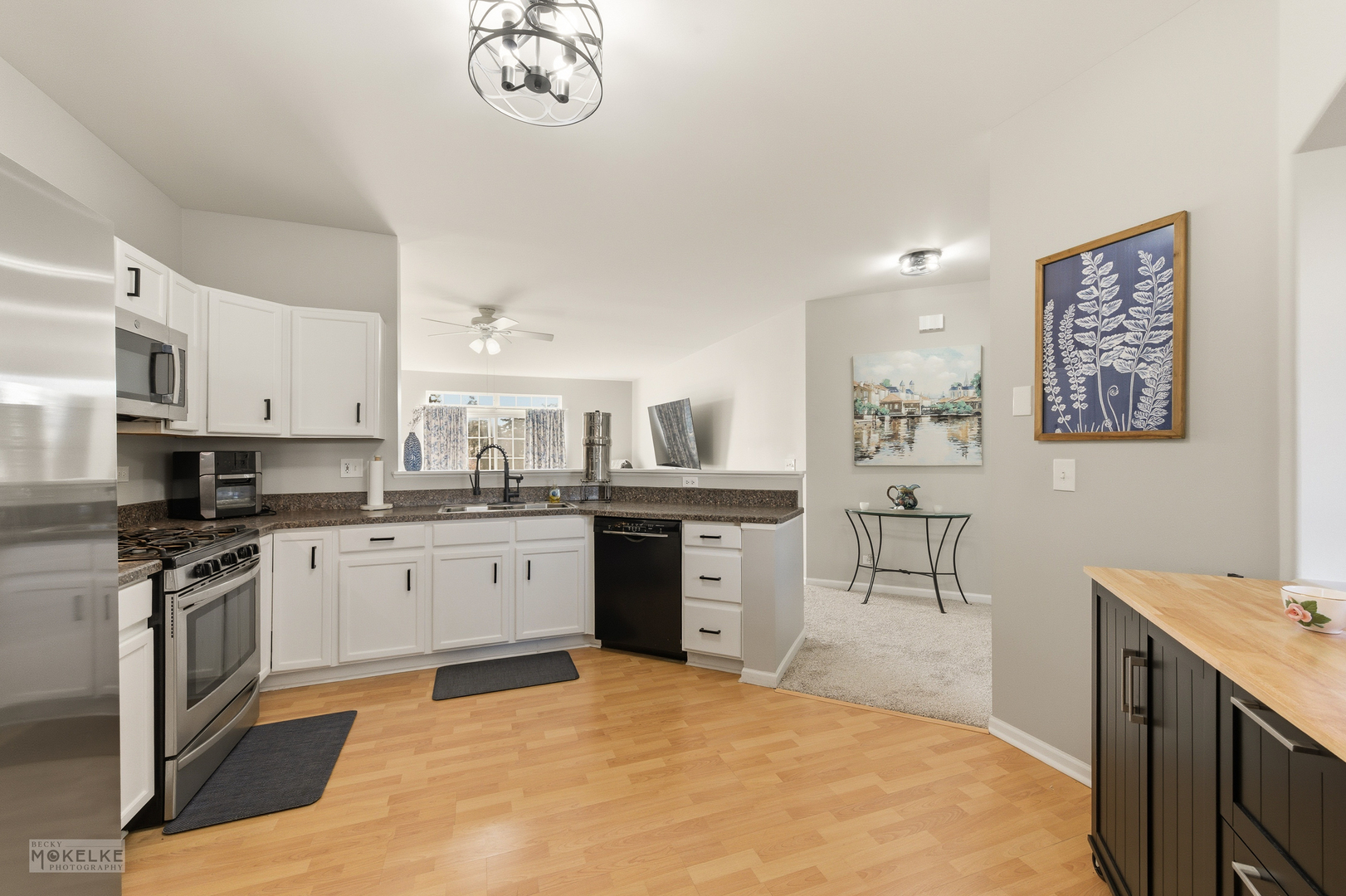 397 Cascade Lane #397, Oswego, IL 60543